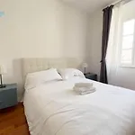 Mazzini 44 Tirabora Short Rent *