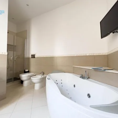 Mazzini 44 Tirabora Short Rent Apartment *