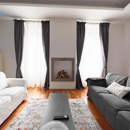 Mazzini 44 Tirabora Short Rent *