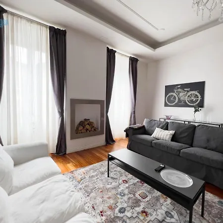 Mazzini 44 Tirabora Short Rent Apartment *